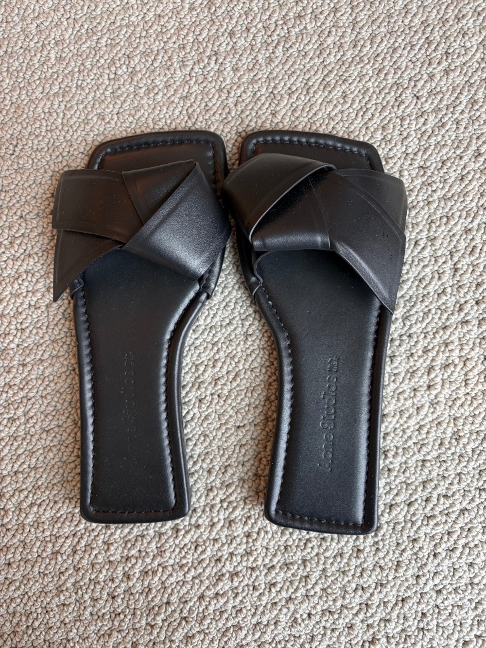Acne Studios Knot Detail Slides 38 7.5 Black Leather flat slides - Picture 5 of 9